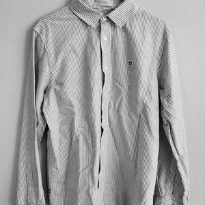 Obey man long sleeve button-down